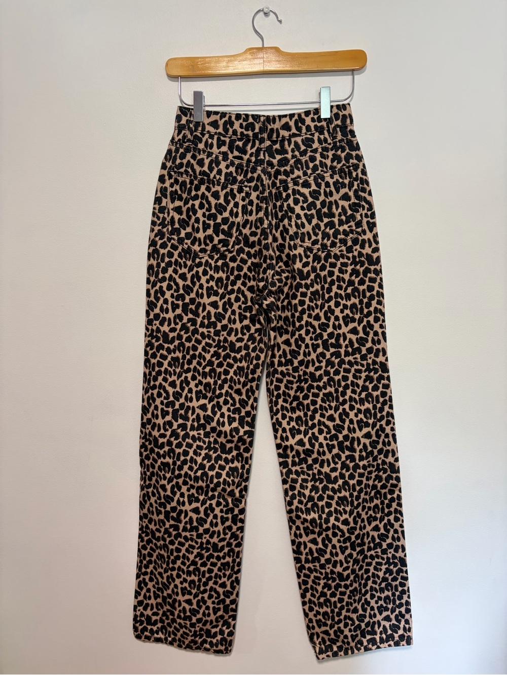 Anthropologie Reformation Cary High-Rise Straight-Leg Leopard Jeans Women’s 23 - Picture 6 of 9